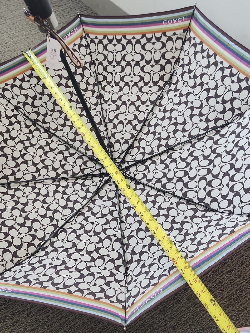 Coach Umbrella - Picture 15 of 16